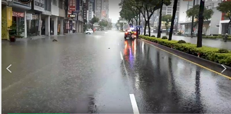 台中以南豪大雨  高雄積淹水  北北基等7縣市慎防高溫