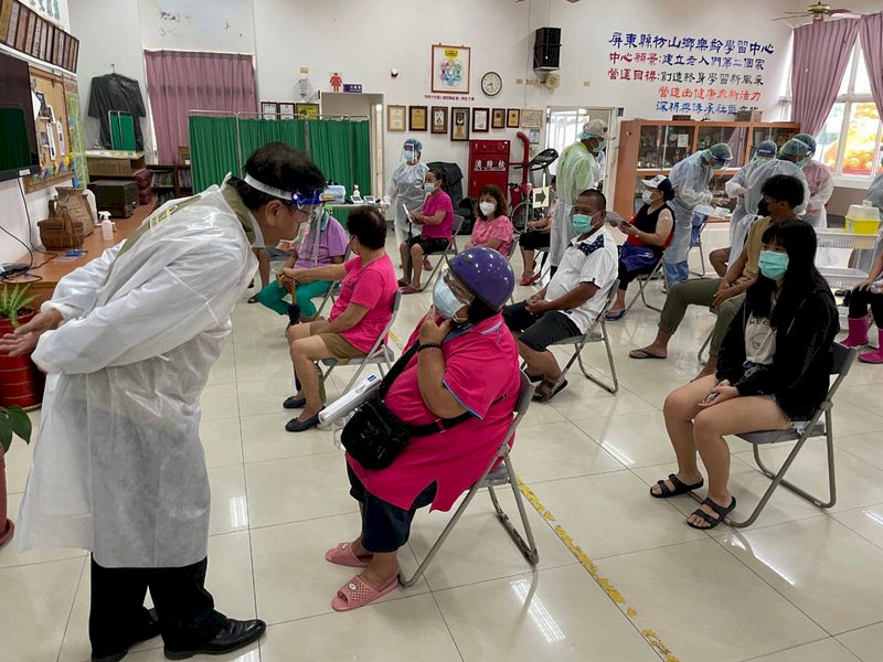 防Delta變異株入侵 枋山速打站疫苗開打
