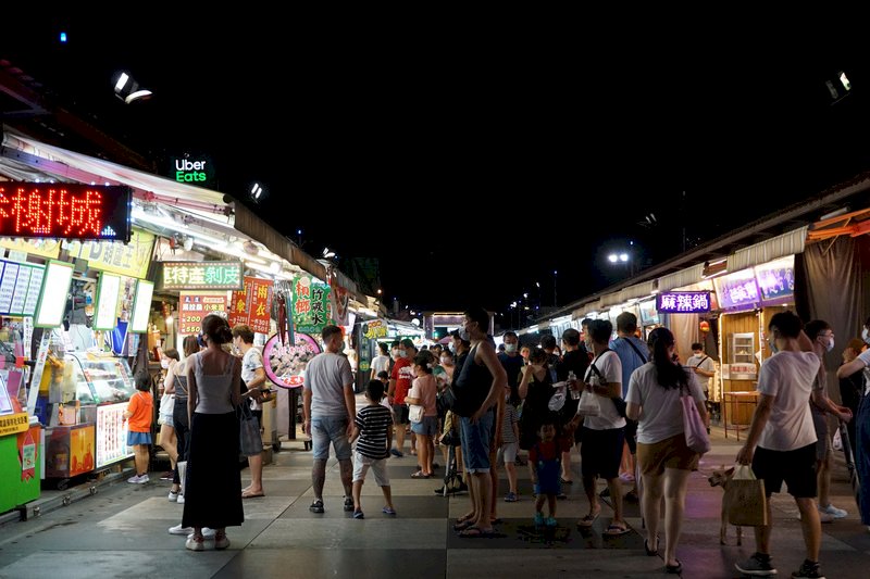 震後拚花蓮觀光 經濟部將發好市加倍券、夜市振興券