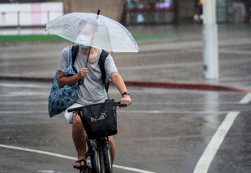 午後山區局部雷陣雨&nbsp;留意璨樹颱風動態