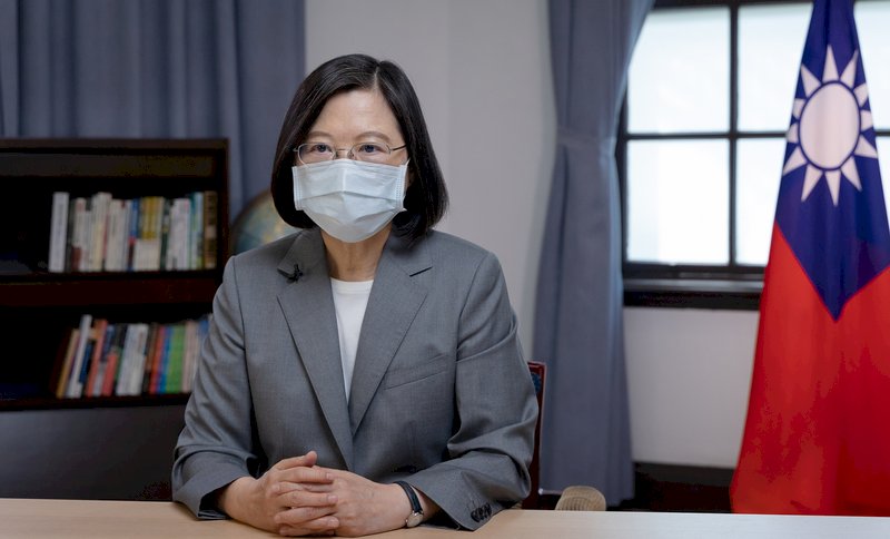 兩岸能否開新局？蔡英文抛「鄰國」、國民黨固「九二共識」