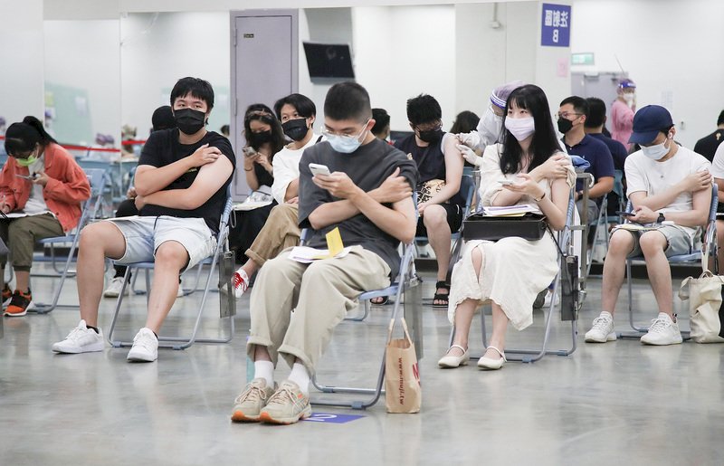 全台疫苗接種逾1300萬劑 &nbsp;涵蓋率近5成