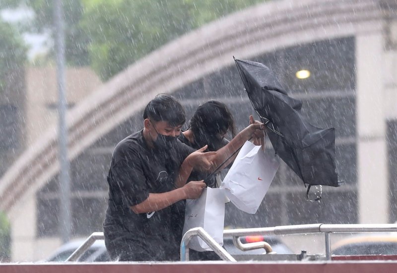 颱風璨樹解除陸上警報  5縣市仍要注意大雨