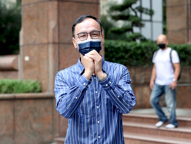 張亞中拋兩岸簽和平備忘錄 朱立倫：相信黨員會選擇理性中道