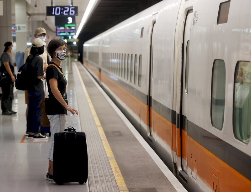 中秋疏運高鐵加開106班次列車 11日凌晨起開放購票