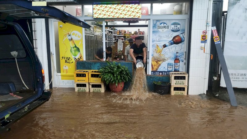 花東恆春上半天雨勢持續 晚間趨緩