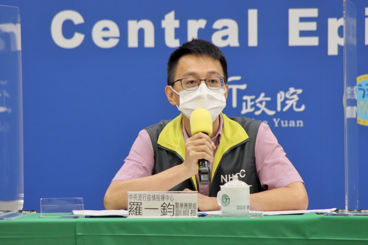經濟部將訂八大行業復業指引 工作人員疫苗接種率是關鍵