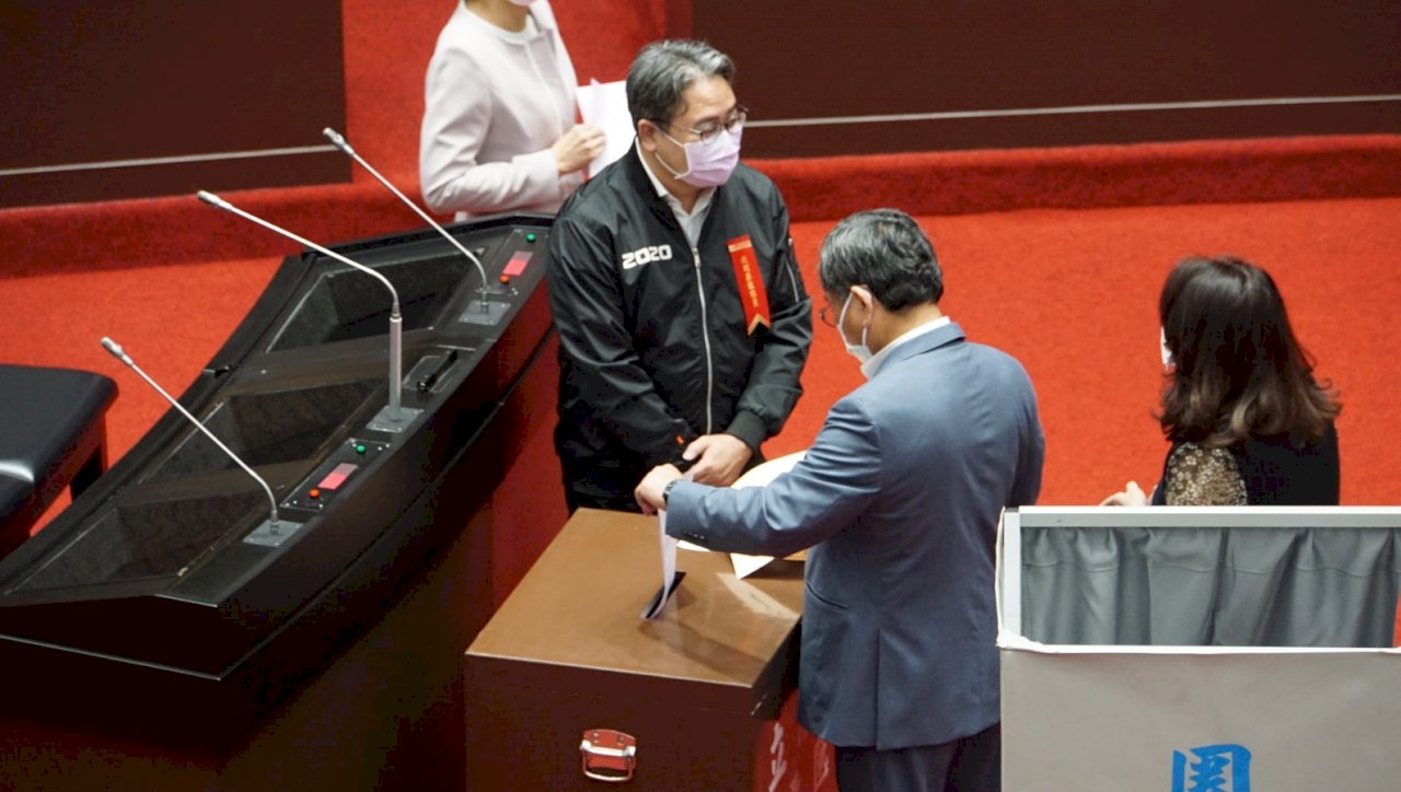 中選會人事同意權過關 李進勇、陳朝建續任正副主委