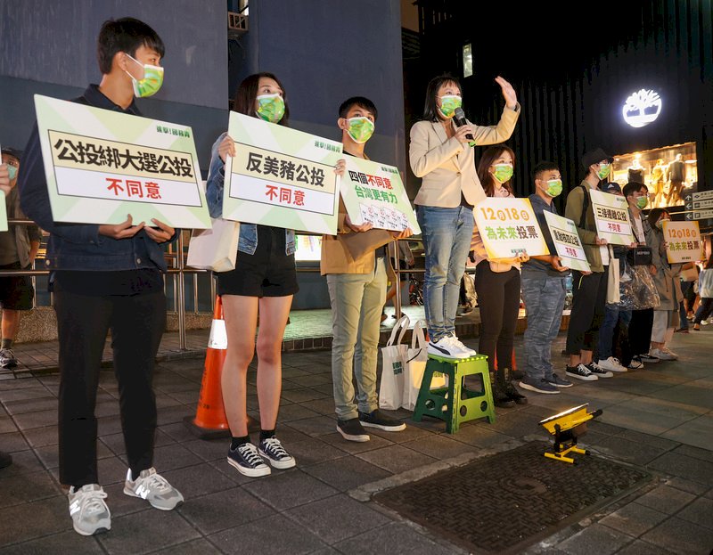 民進黨：國務青街講獲迴響&nbsp;越來越多青年關注公投