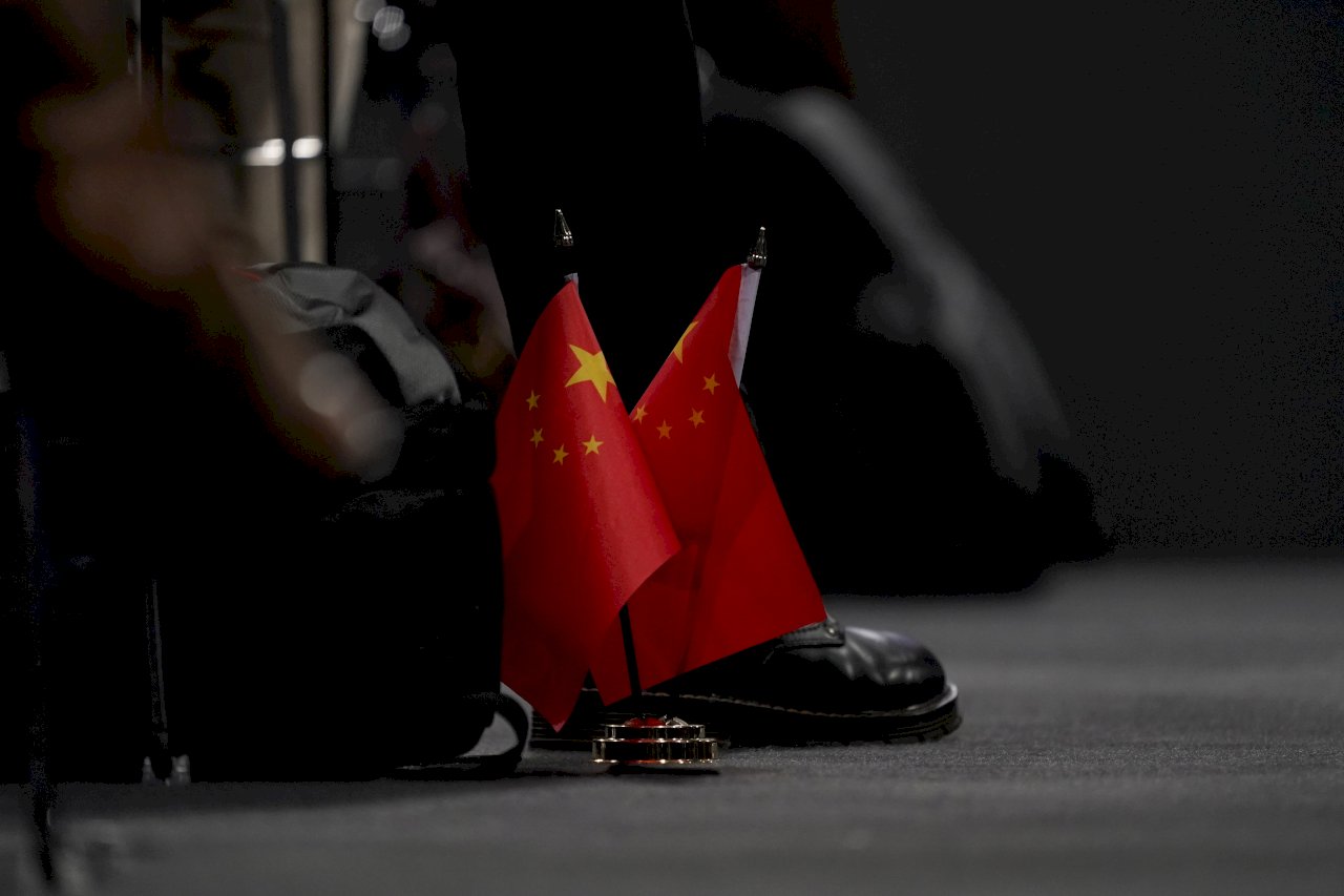 中國重罰遠東集團的邪惡 恐對台獨頑固份子進行紅色通緝！