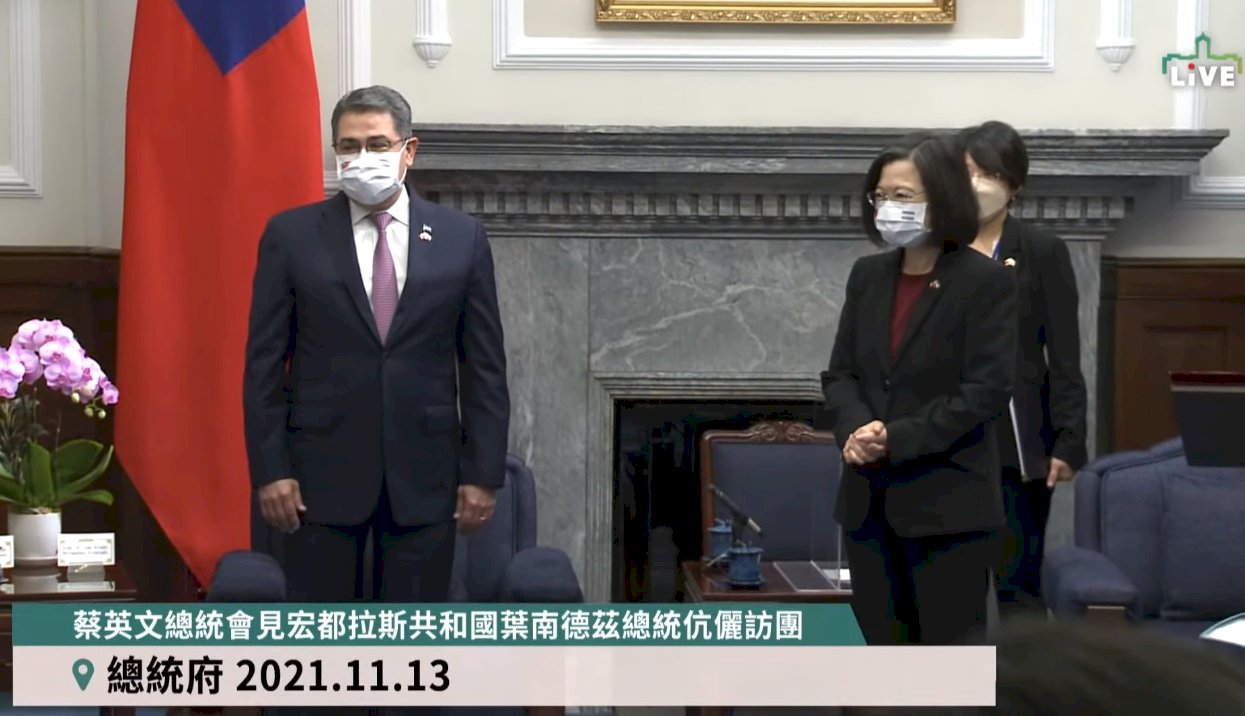 與宏都拉斯總統會面 蔡英文：患難見真情 和台灣站在一起