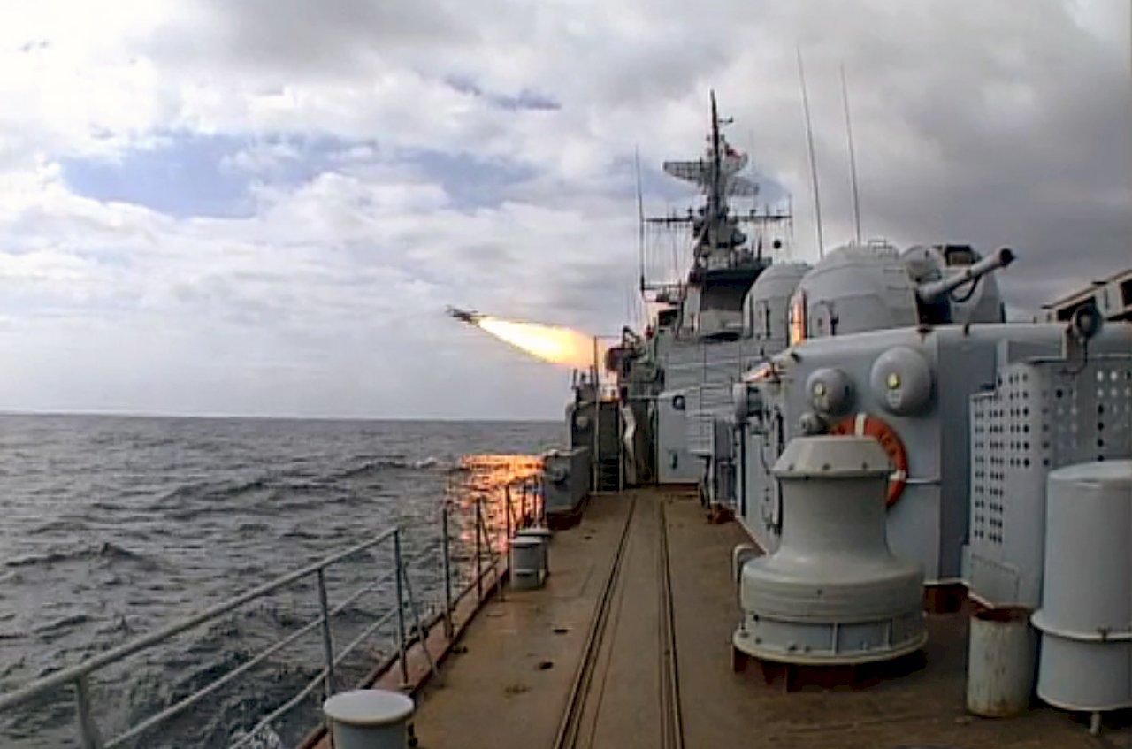 俄太平洋艦隊演習 蒲亭稱讚軍方高水準表現