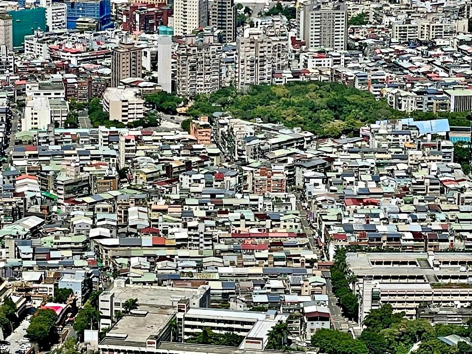 12月消費信心小跌  購買房地產時機創新高