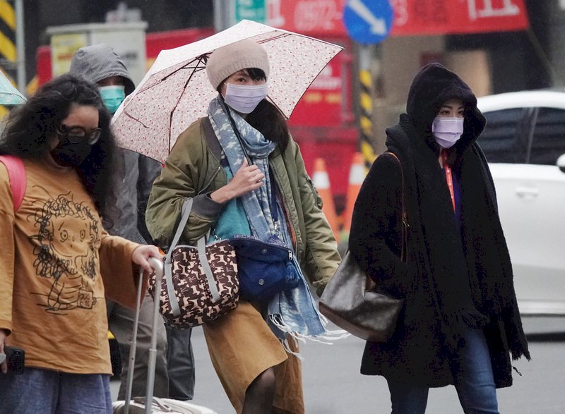 冷氣團25日南下 3千公尺以上高山可能下雪