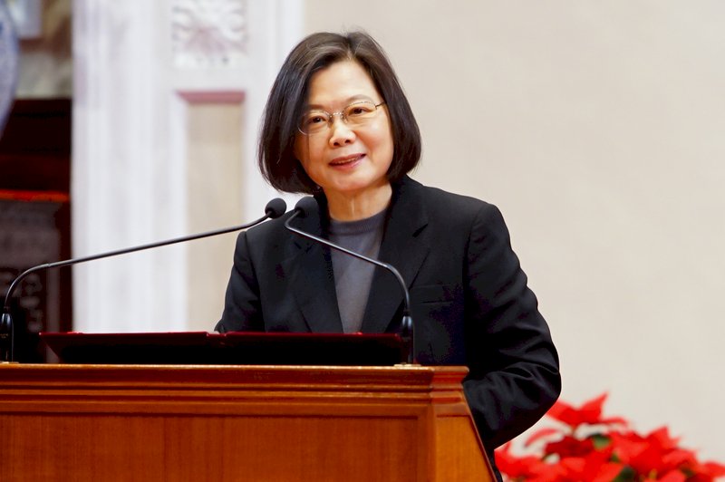 培育人才 總統：落實產學合作 讓企業資源與大學能量相輔相成