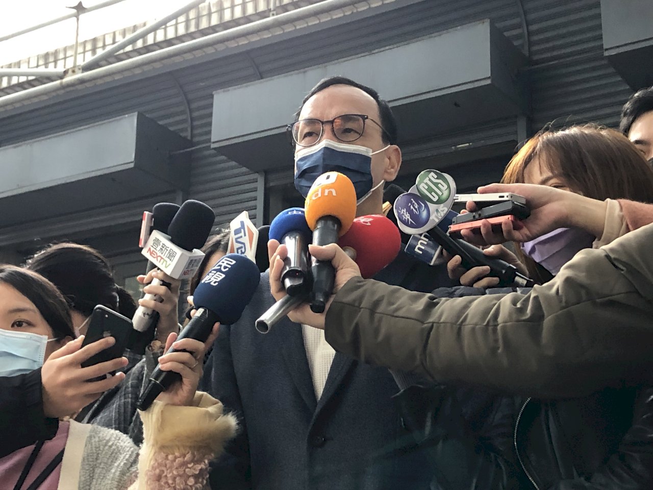 中二立委補選綠營總動員 朱立倫：國家領導人應先做好防疫
