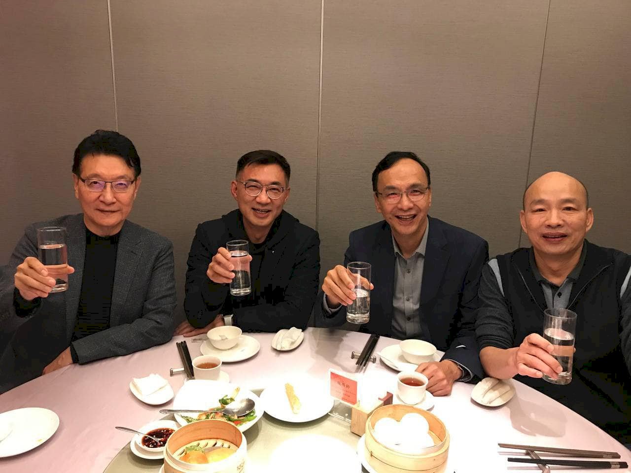 朱韓江趙4人齊聚晚餐&nbsp;展現國民黨團結氣勢