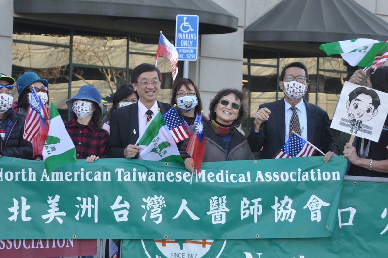賴清德過境舊金山 &nbsp;AIT主席親迎、僑胞喊台灣加油