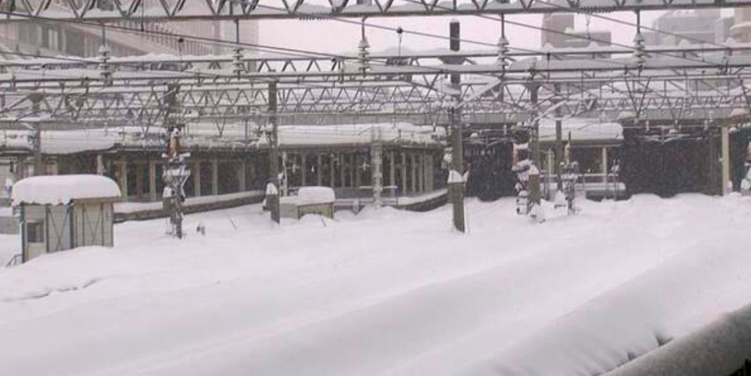 北海道大雪創紀錄  JR札幌站列車7日罕見全面停駛
