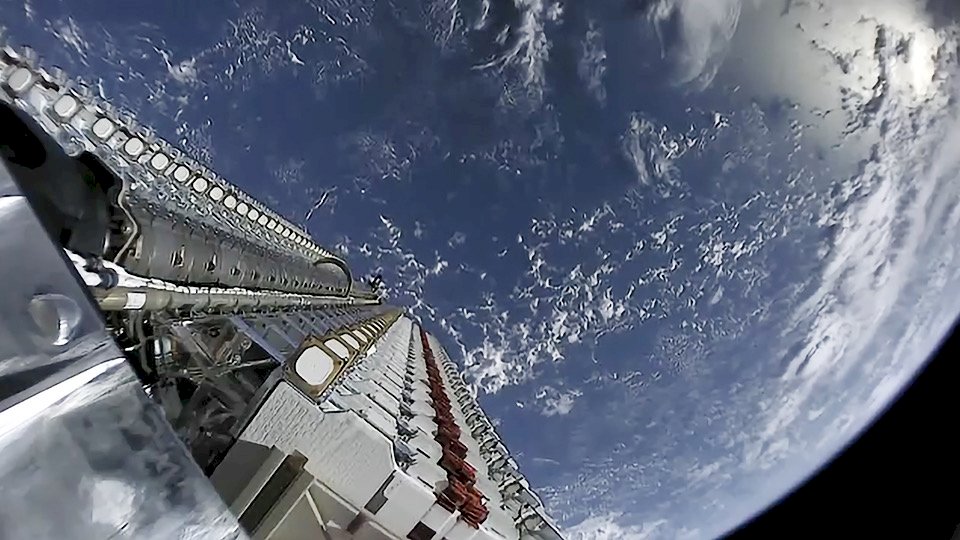 馬斯克衛星團隊正協助東加修復網路
