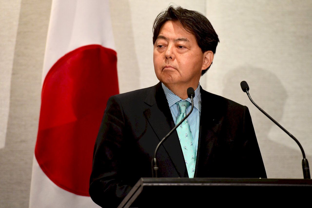 日本外相4/1訪中 商討藥廠員工被捕等議題