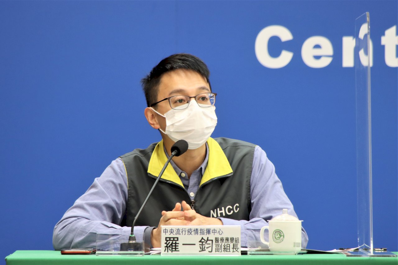染疫住院生活起居  研議徵求照服員協助