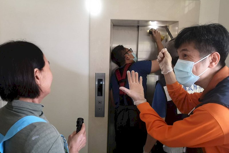 全台大停電 全國電梯受困328案救395人