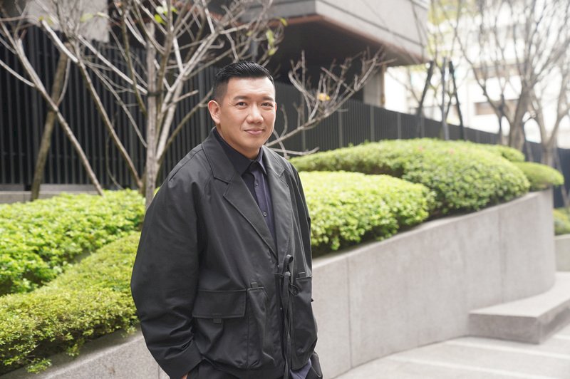 杜汶澤首投總統大選 籲不能放棄守護自己國家權利