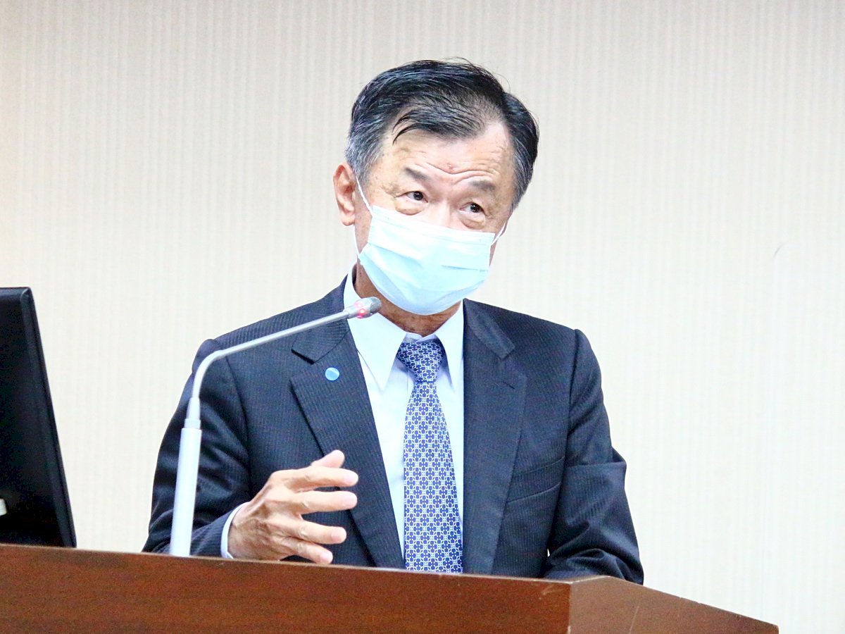 邱太三：澳門辦事處官員已取得新簽證