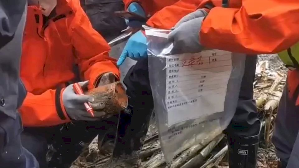 廣西空難 東航失事客機黑盒子尋獲