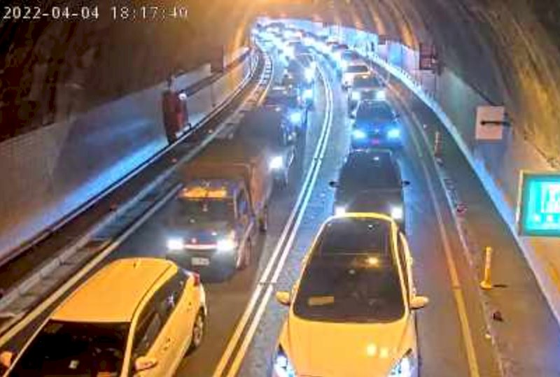 省道多路段湧北返潮 國道客運明尚有6-8成空位