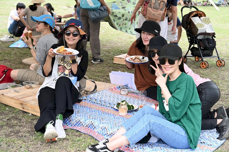 不受疫情影響 台東慢食節5000人體驗海洋飲食文化