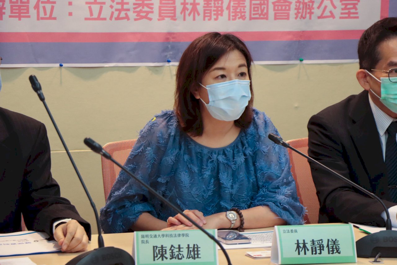 中國軍事威脅裴洛西 綠委批中國粗暴不文明