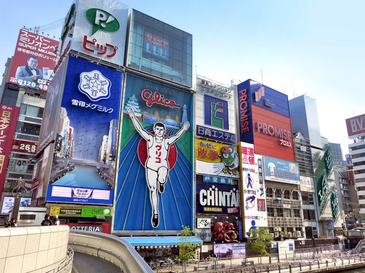 大阪市中國人居住人數10年增長近一倍 逾4.9萬人
