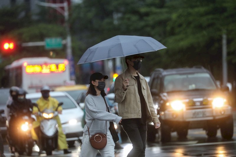 豪、大雨特報擴大  北北基等16縣市