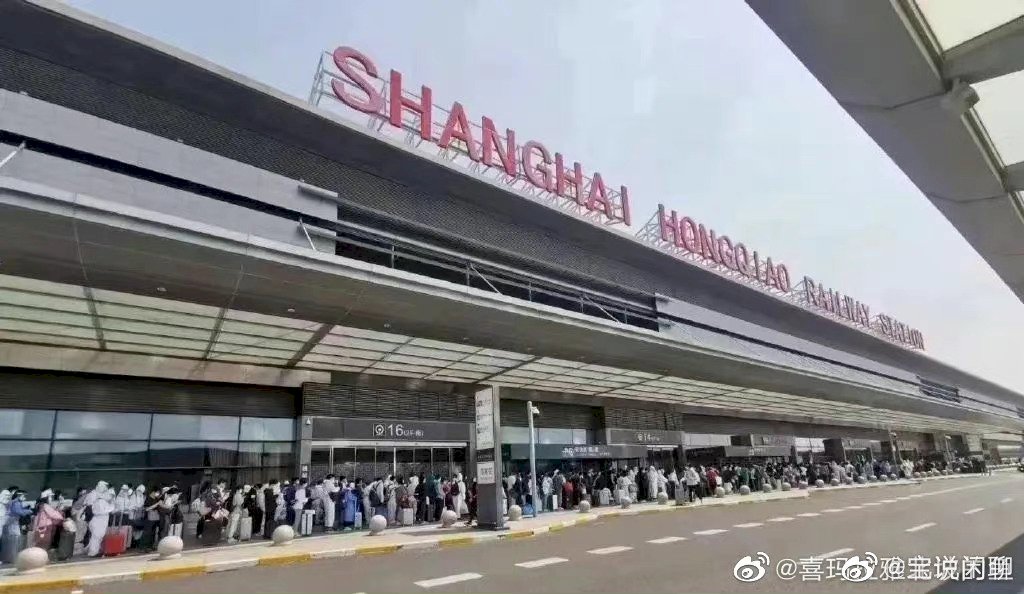 清零封城打擊 &nbsp;中國年輕一代「潤學」加速中