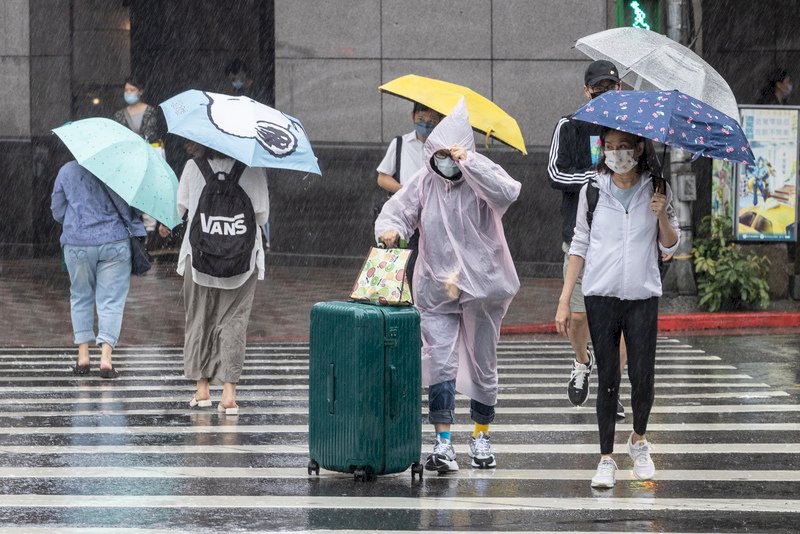 西半部9日防大雨&nbsp;鋒面提前北移10日雨趨緩