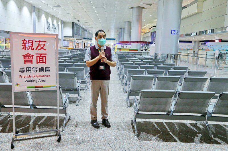 15日起恢復轉機及親友接送 桃機先實地模擬演練