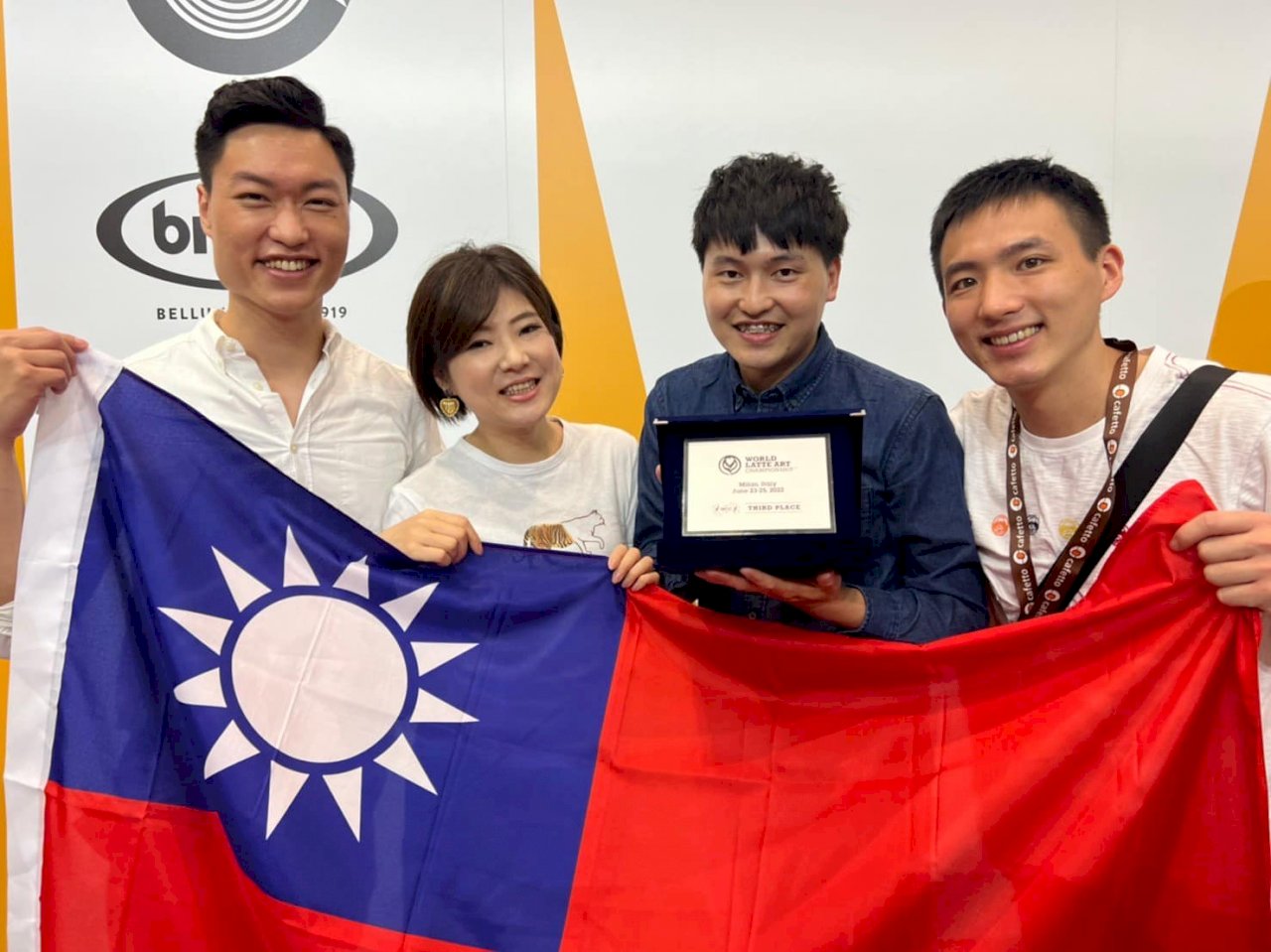 「乖乖」坐鎮！ 米蘭世界咖啡冠軍賽&nbsp; 台灣選手獲拿鐵藝術第3名