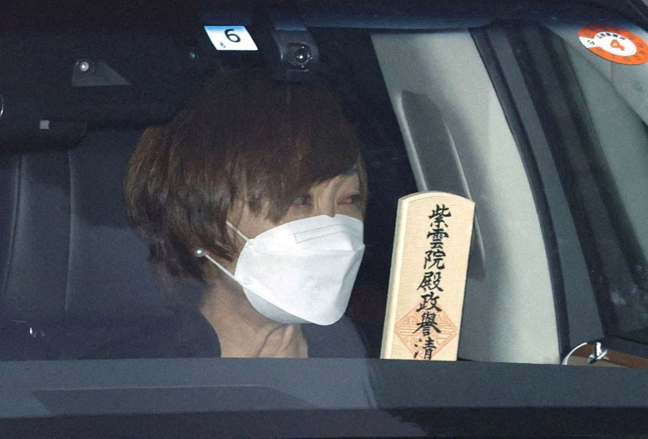 遺孀曝安倍臨終回握手 陷矛盾的高市早苗得知後獲救贖