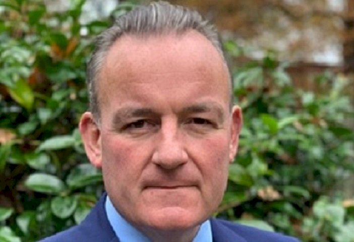 對搭小船抵境移民 獨立報告：英國處理方式令人無法接受