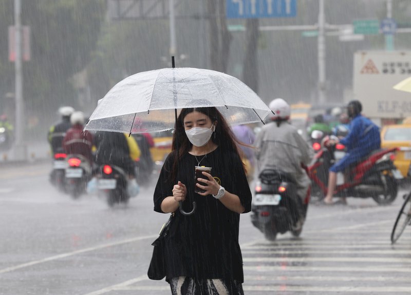 對流發展旺盛 &nbsp;6縣市大雨特報