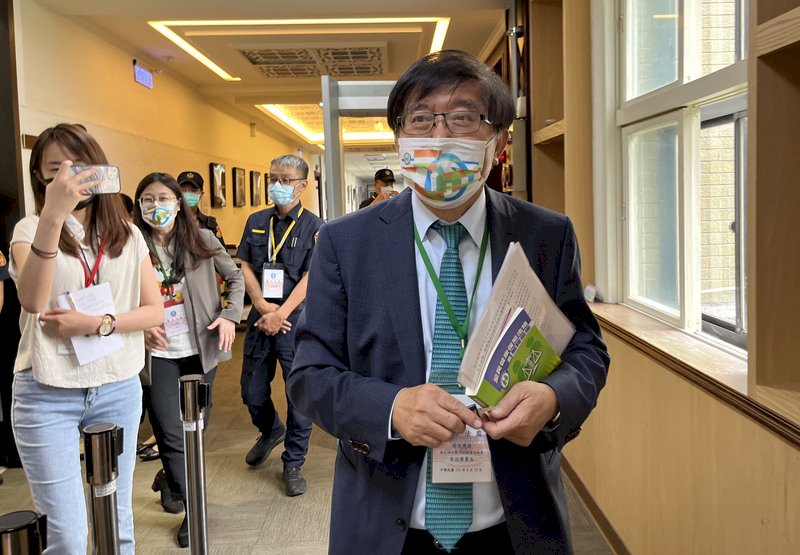 健保資料庫釋憲案部分違憲 李伯璋：由國發會統籌修法