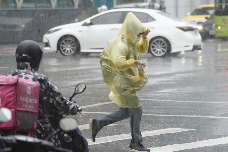 選前之夜中部以北防大雨 投票日估雨勢趨緩