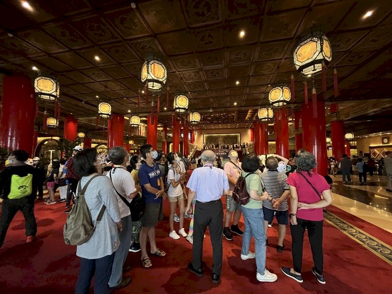 國旅補助元旦開跑 銀髮族每日補助500元身障者採定額補助