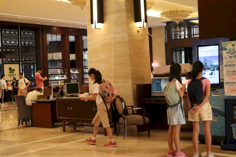 春節旅館訂房率4成 陳彥伯：出國多、房價因素