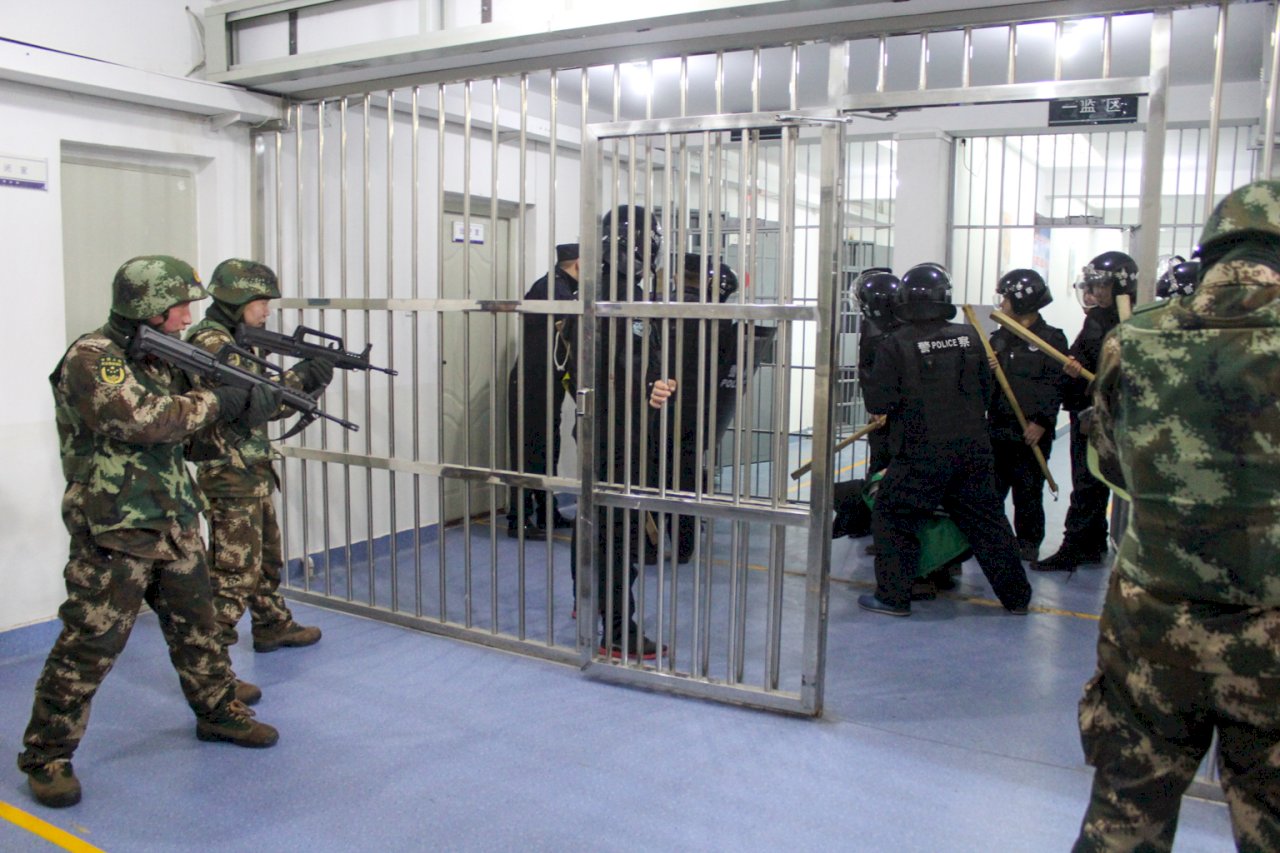 新疆人權報告出爐 酷刑指控可信恐違反人道罪