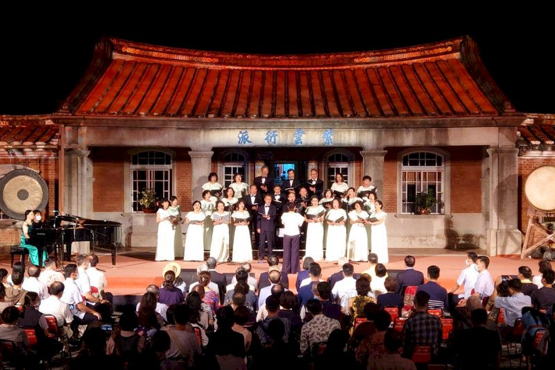 黃家古厝音樂會 開場演唱為烏克蘭祈福