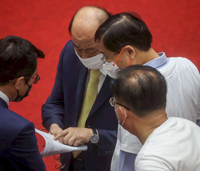 立院開議藍營杯葛 朝野協商改27日邀蘇揆施政報告