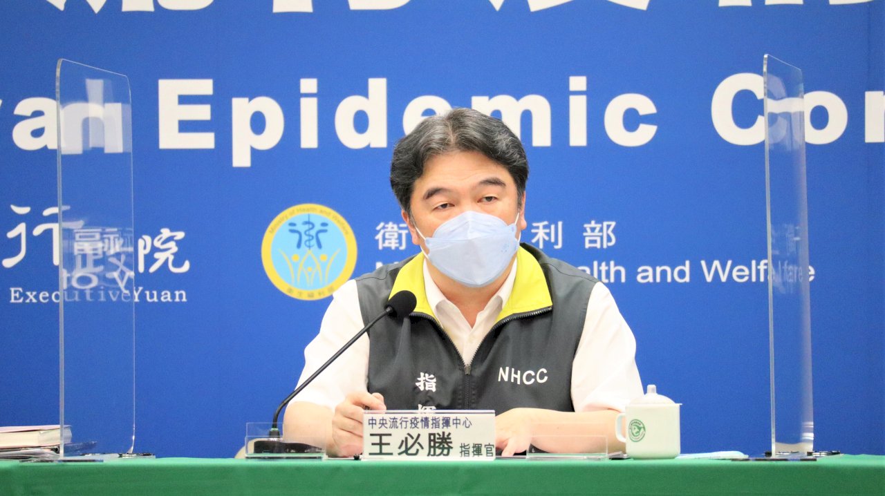確診隔離擬放寬為「7+N」 自主管理快篩陰即解除